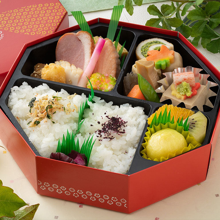 ハ角弁当『さくら御膳』